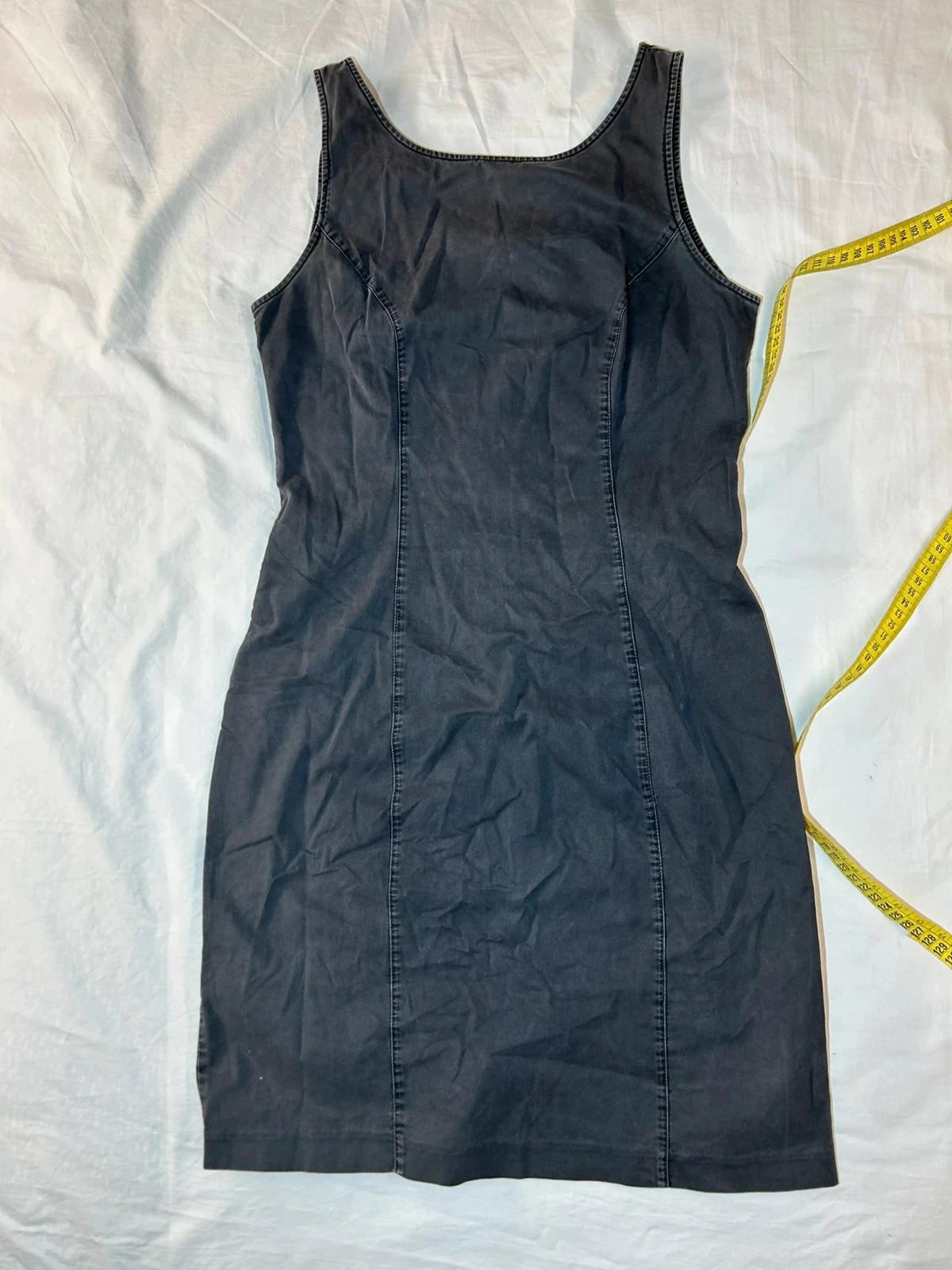 Robe en jean noir grise vintage